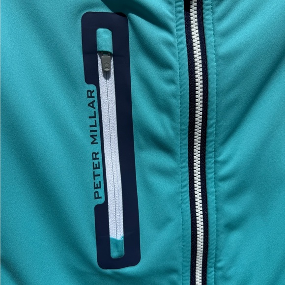 Peter Millar Crown Sport Hyperlight Fuse Hybrid Vest - GARDEN CITY GOLF CLUB - Picture 5 of 15